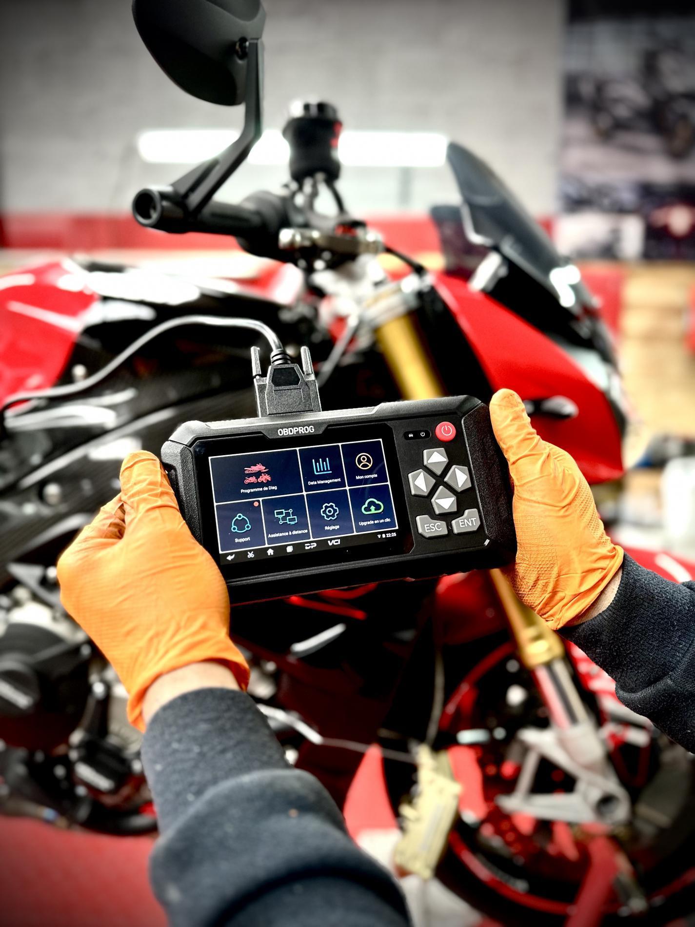 📲 NOUVELLE VALISE 🏍️