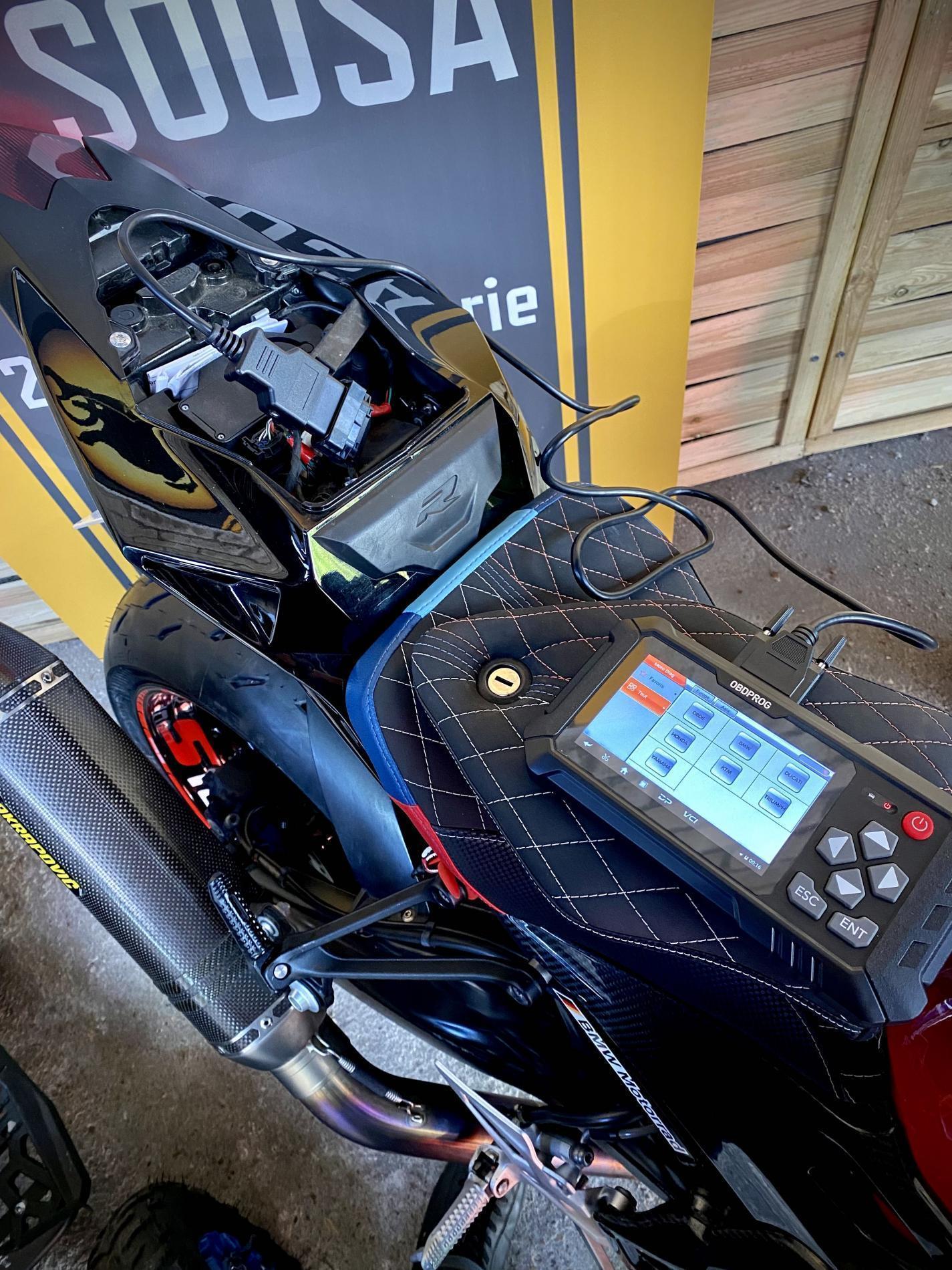 📲 NOUVELLE VALISE 🏍️